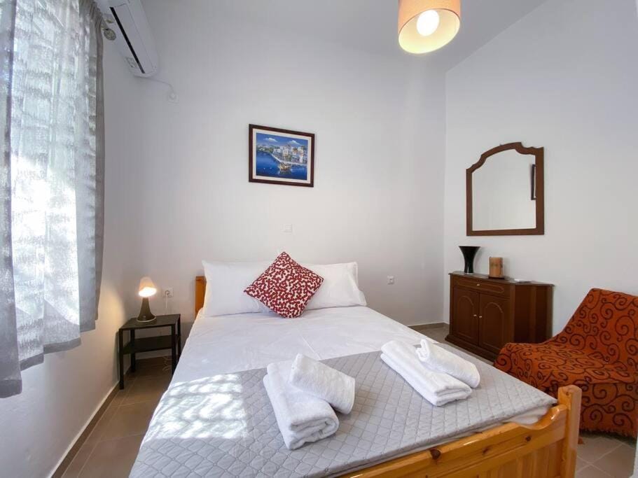 Aquaterra Askeli Poros House in Poros