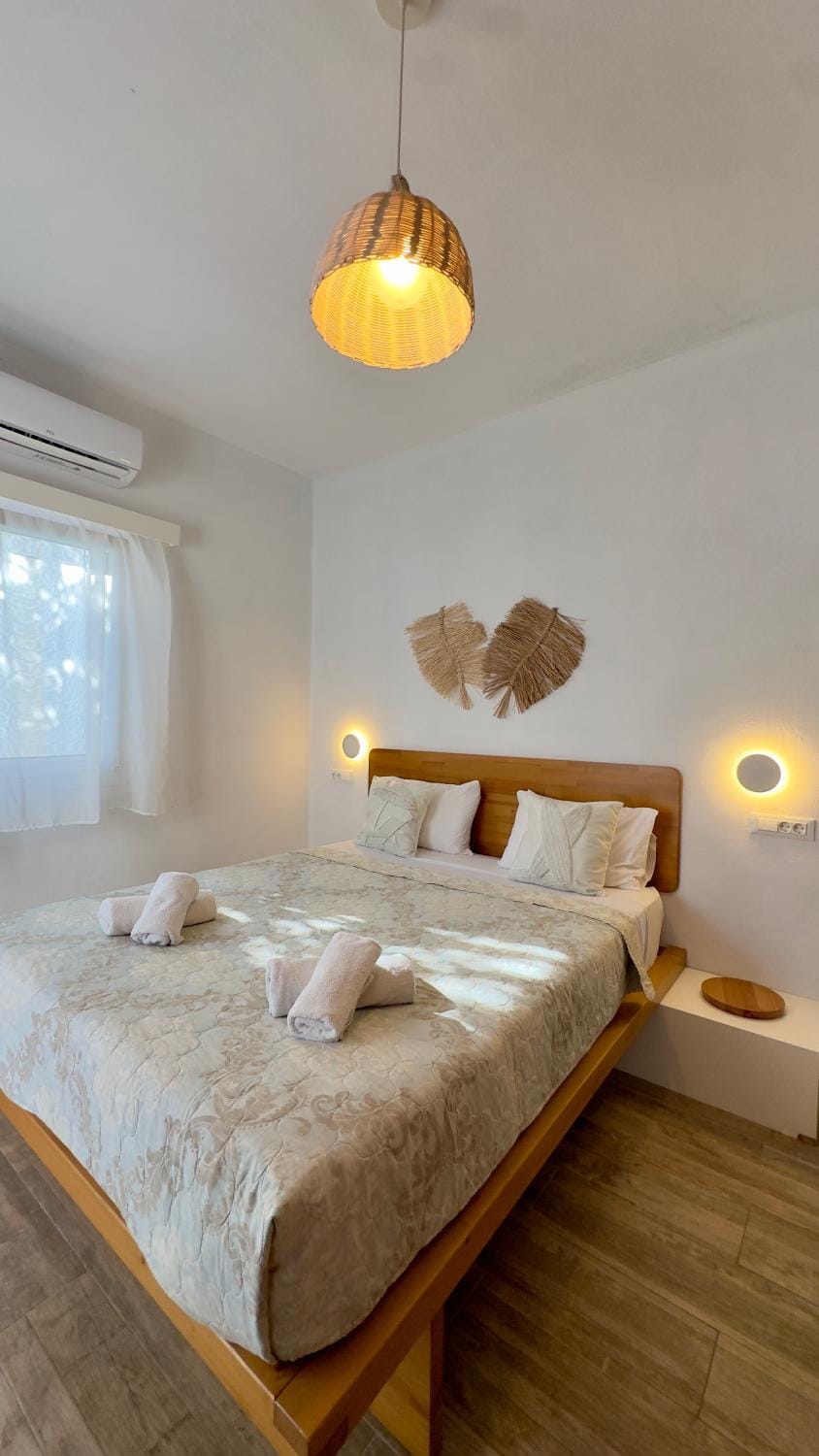 Mimoza Collection of Villas House in Mykonos, Mikonos 846 00, Greece