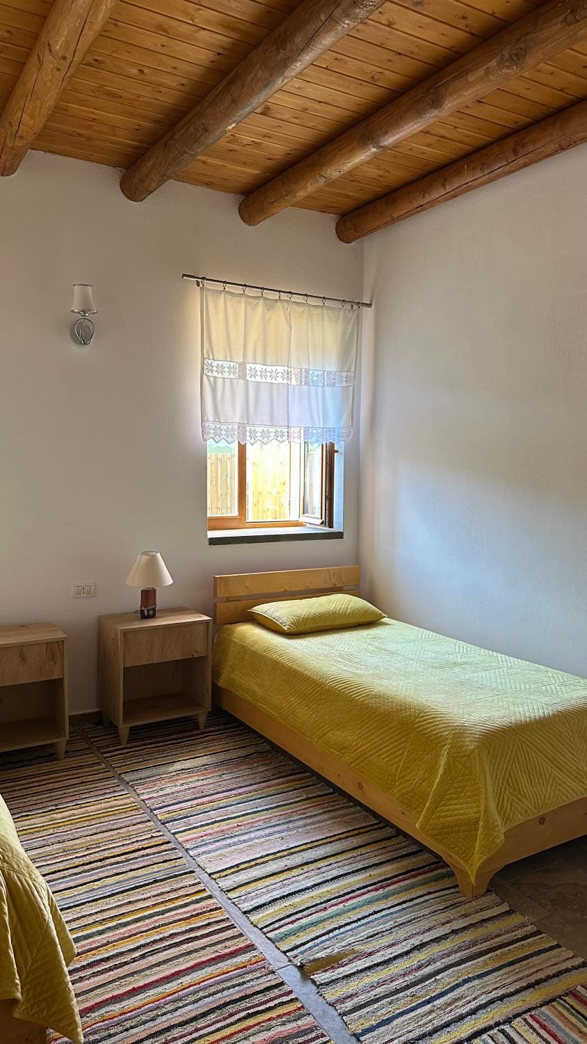 Bed, Bedroom, wardrobe