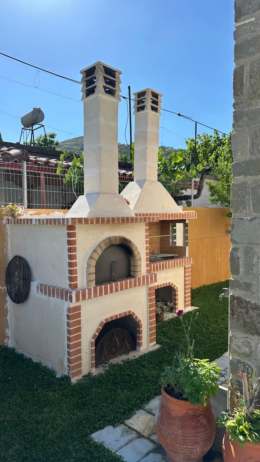 BBQ facilities, BBQ facilities, Evening entertainment, oven