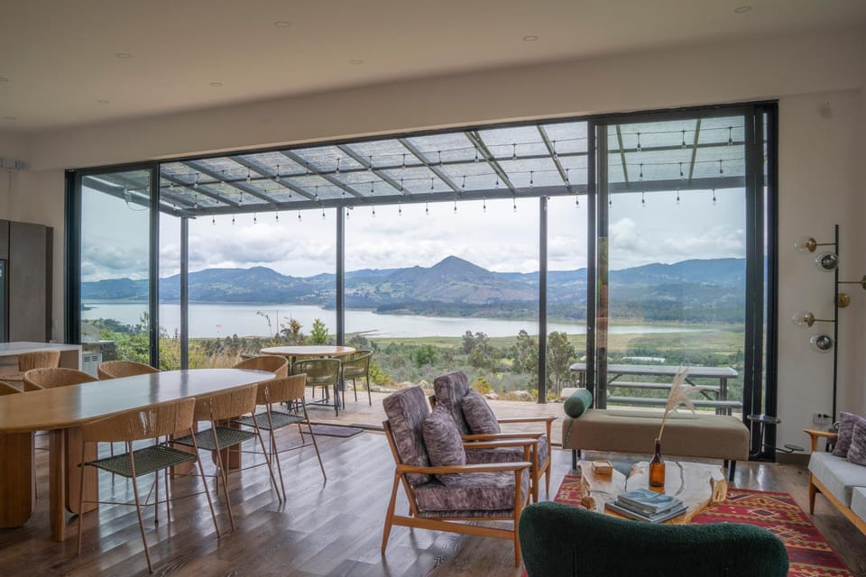 Natural landscape, View (from property/room), Balcony/Terrace, Living room, Dining area, Mountain view