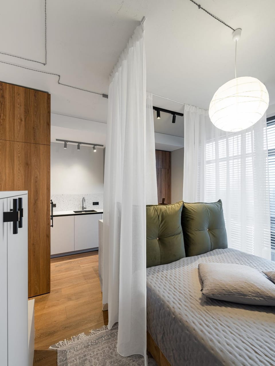 Bed, Kitchen or kitchenette, Photo of the whole room, Bedroom