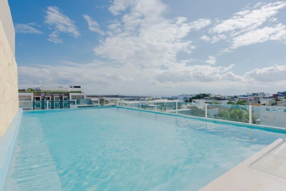 Day, Natural landscape, Pool view, Swimming pool