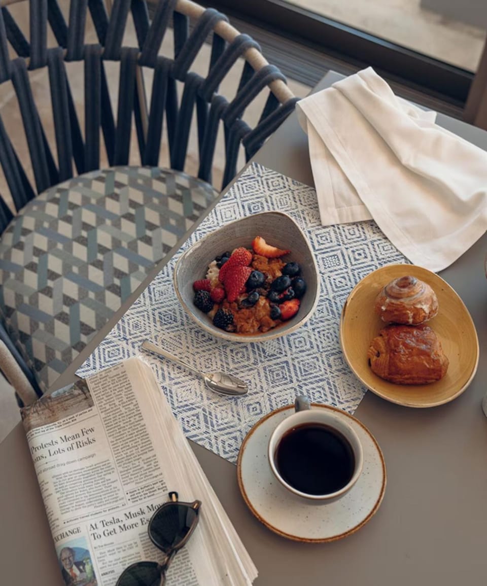 Breakfast, Continental breakfast