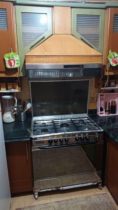 Kitchen or kitchenette, minibar, pet friendly, stove