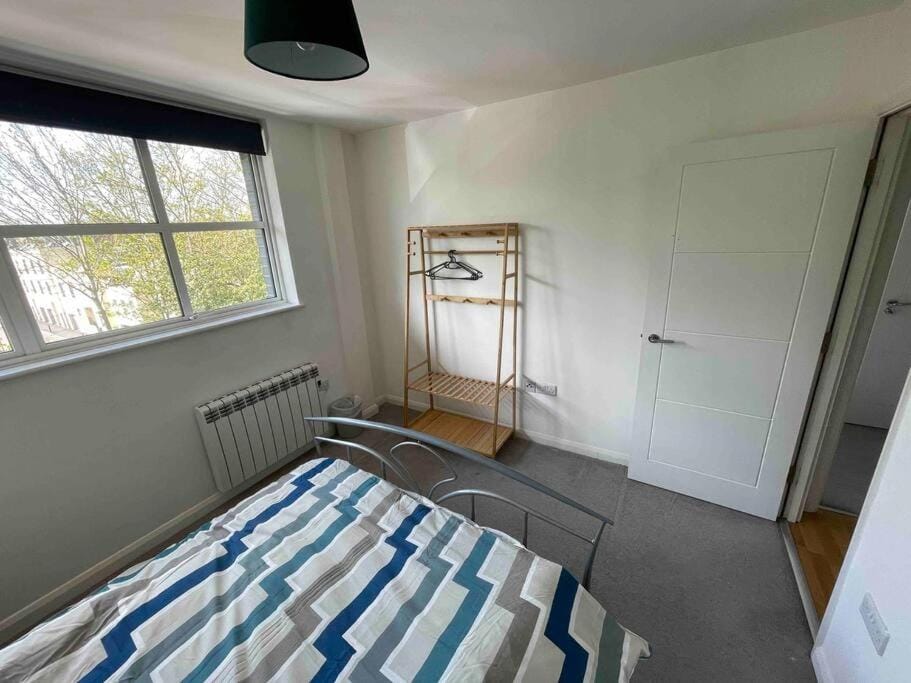 2 Bed city centre flat Apartment in Bath