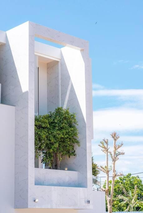 The Residence by Andaman Phuket Free Airoport Pick up from 7 days Villa in Choeng Thale