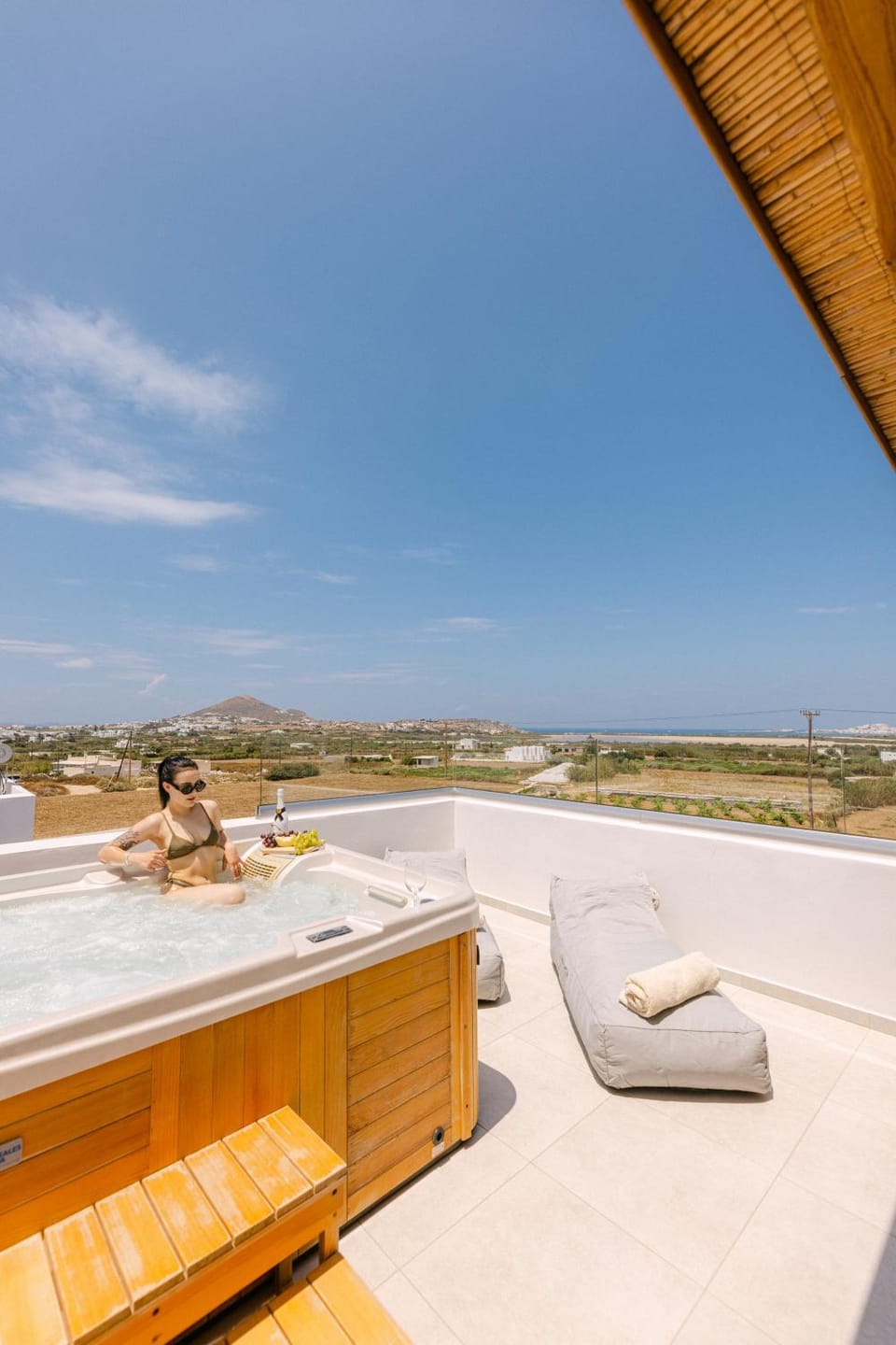 Hot Tub, Spa and wellness centre/facilities, Sea view