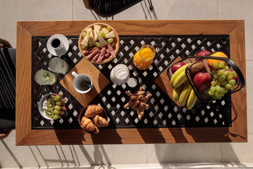 Balcony/Terrace, Food and drinks, Breakfast, Continental breakfast