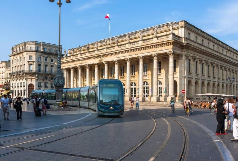 CHARMANT T2 HYPER-CENTRE BORDEAUX Apartment in Bordeaux