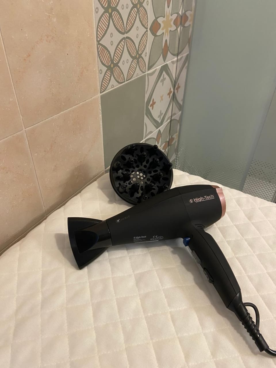 Bathroom, heating