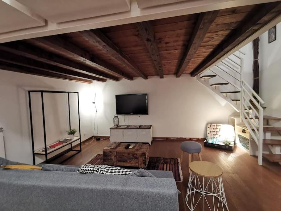 La Dimora Dante Apartment in Rome