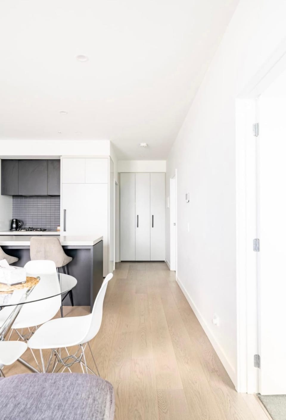 The Clayton Nest with free parking , close to Uni and Hospitals Apartment in City of Monash