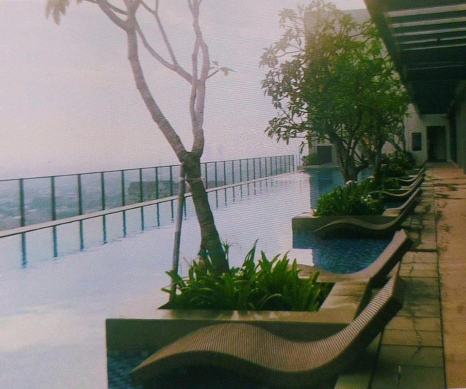 Luxurious Apartement Lebak Bulus near MRT Apartment in South Jakarta City