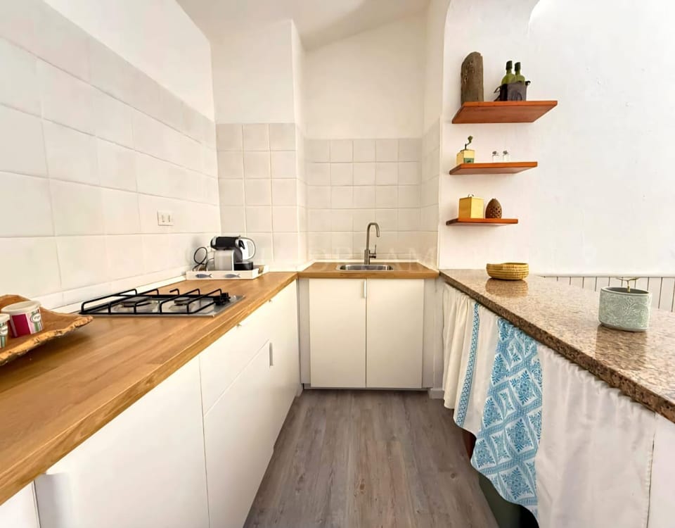 Kitchen or kitchenette, stove