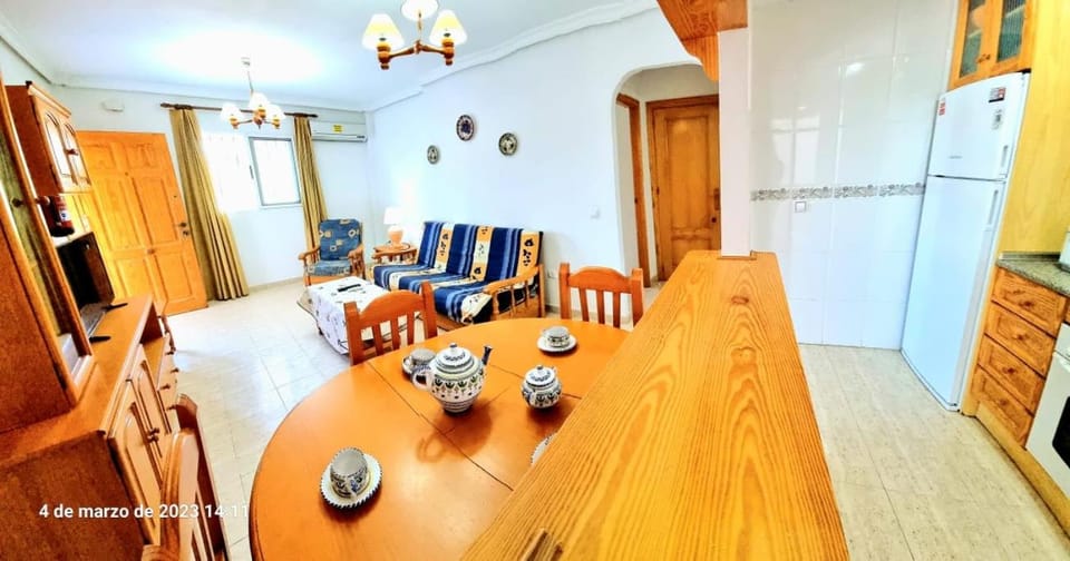 Kitchen or kitchenette, Living room, Dining area