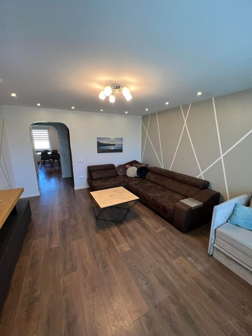 TV and multimedia, Seating area