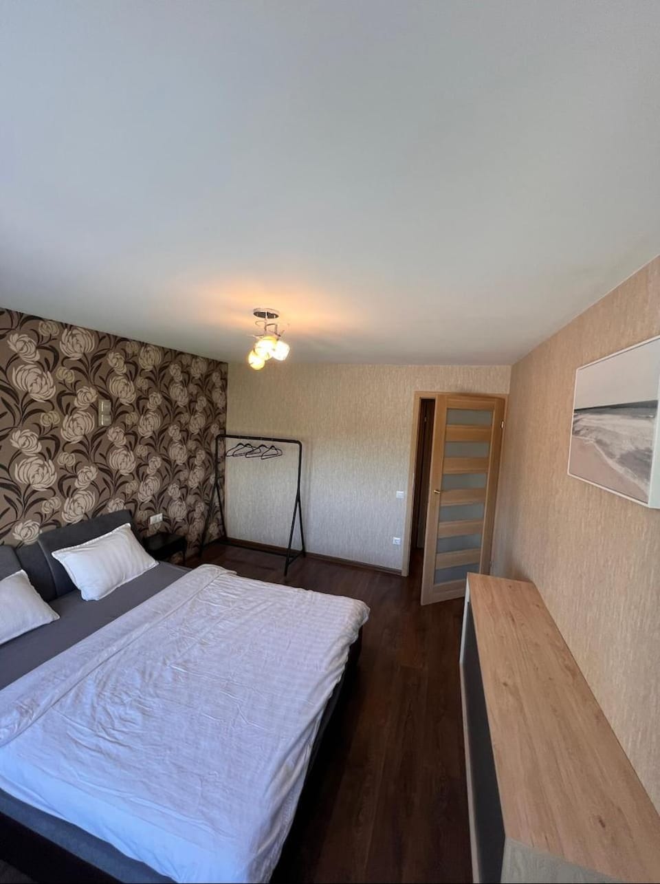 Bedroom, wardrobe