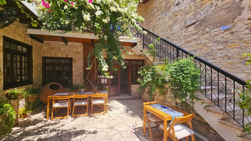 Day, Garden, Balcony/Terrace, Dining area