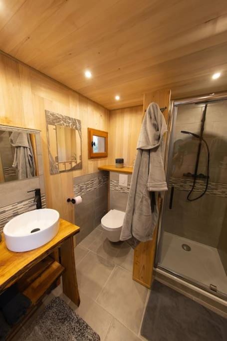 La Cabane des Colibris Chalet in Occitanie