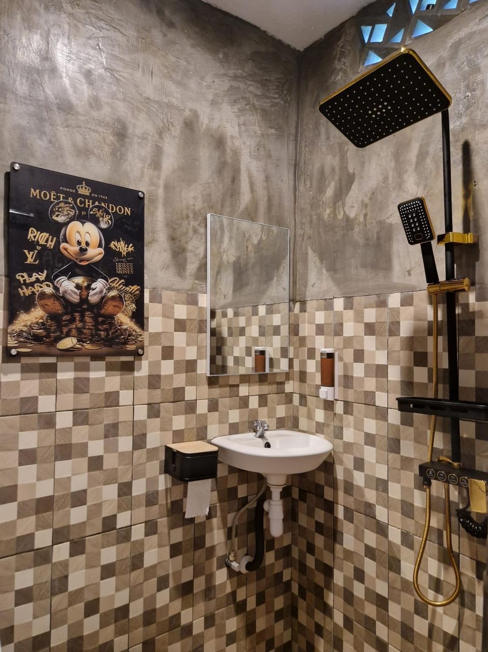 Shower, Bathroom