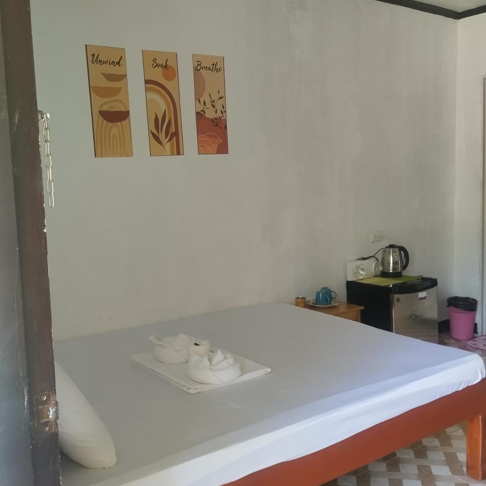 Noah Xye Guest House Bed and Breakfast in Central Visayas