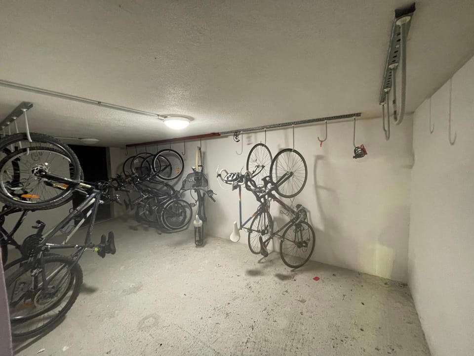 Cycling, Parking