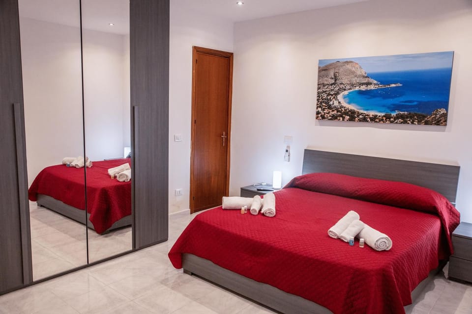 Bed, Bedroom, wardrobe