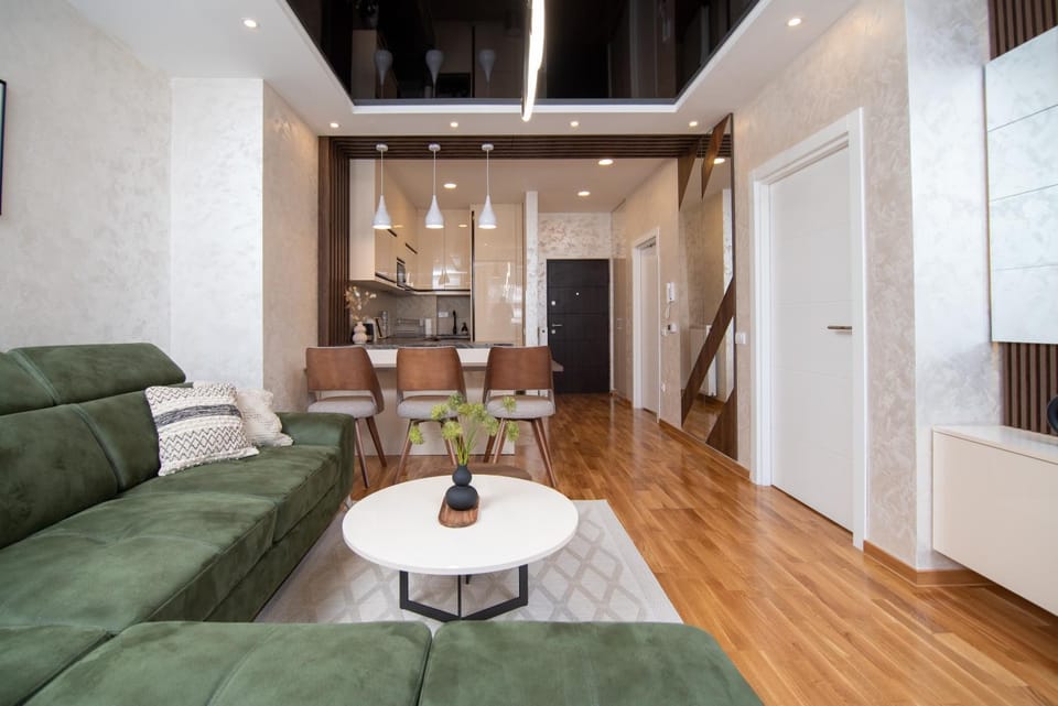 Hemingway LUX Apartment in Serbia