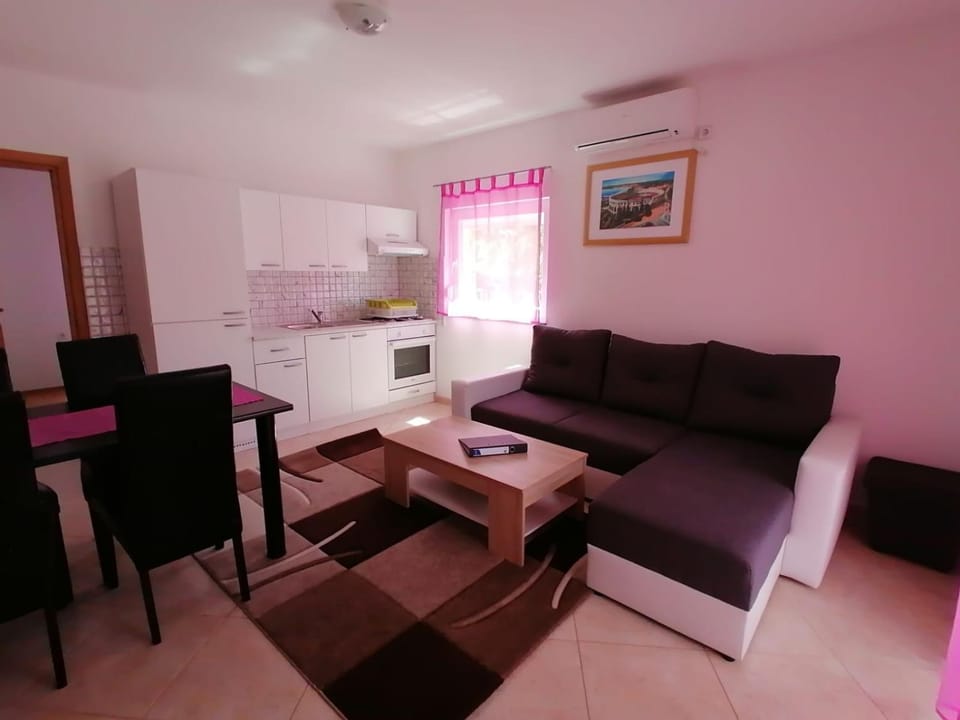 Apartmenthaus Viktoria Apartment in Istria County