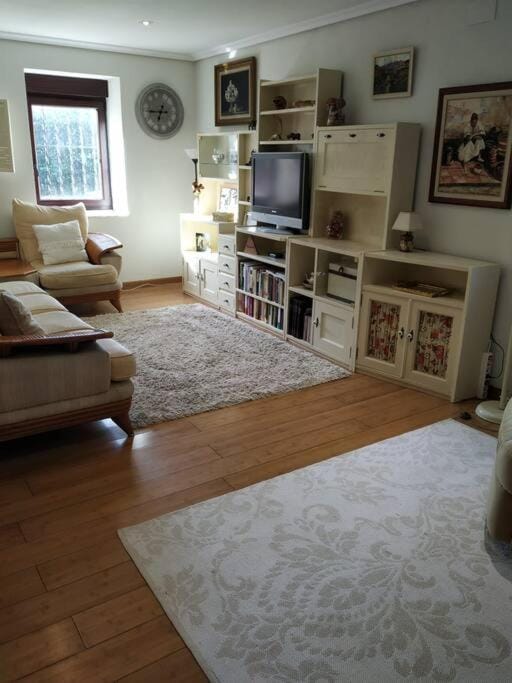 Communal lounge/ TV room, Living room