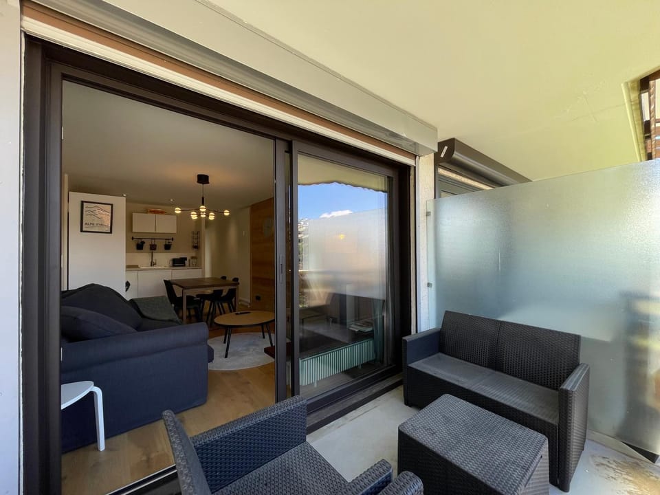 Balcony/Terrace, Living room
