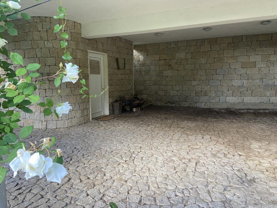 Patio, Day, Balcony/Terrace