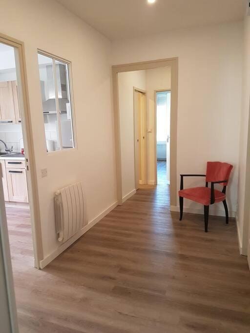 Agréable appartement lumineux au centre-ville Apartment in Oyonnax
