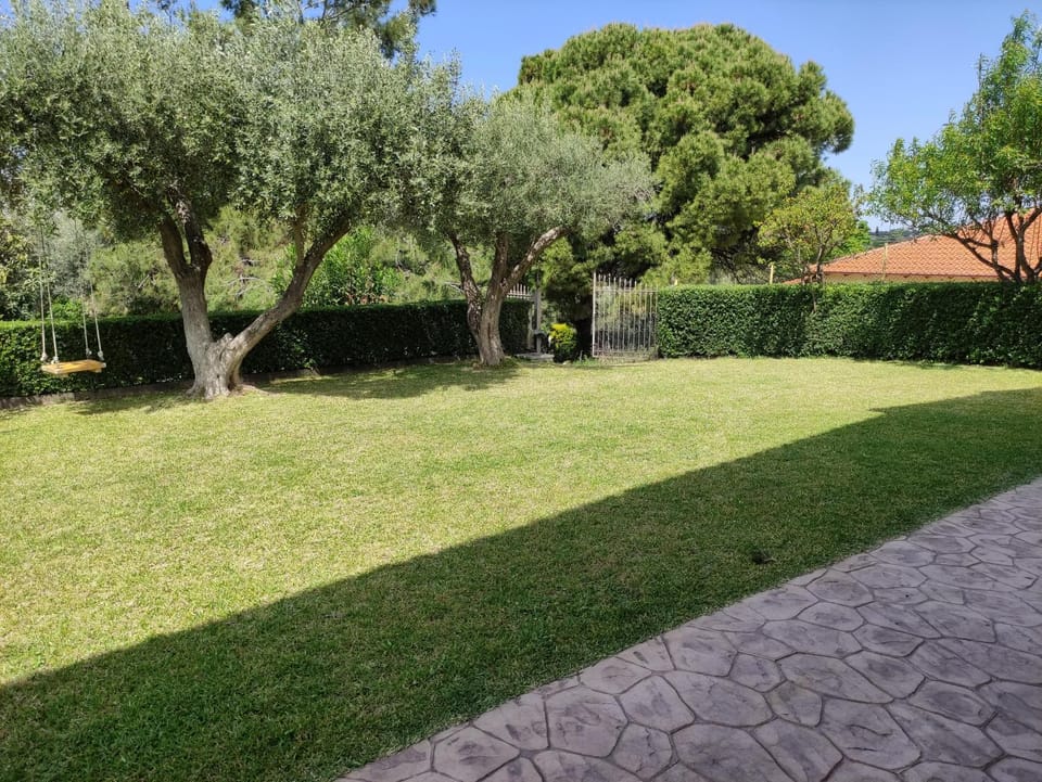 Garden, Garden