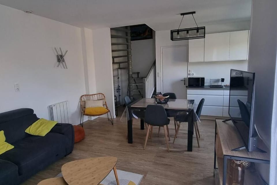 Superbe 2 pièces - ROYAN centre Apartment in Royan
