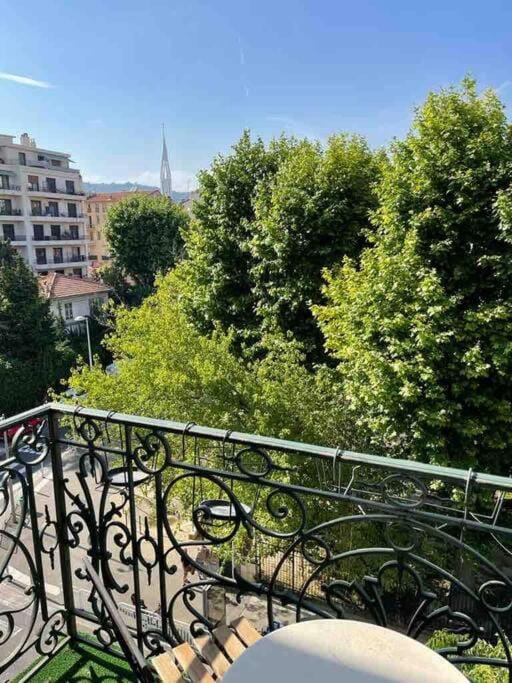 Lovely appartment with 2 bedrooms Nice Libération Apartment in Nice