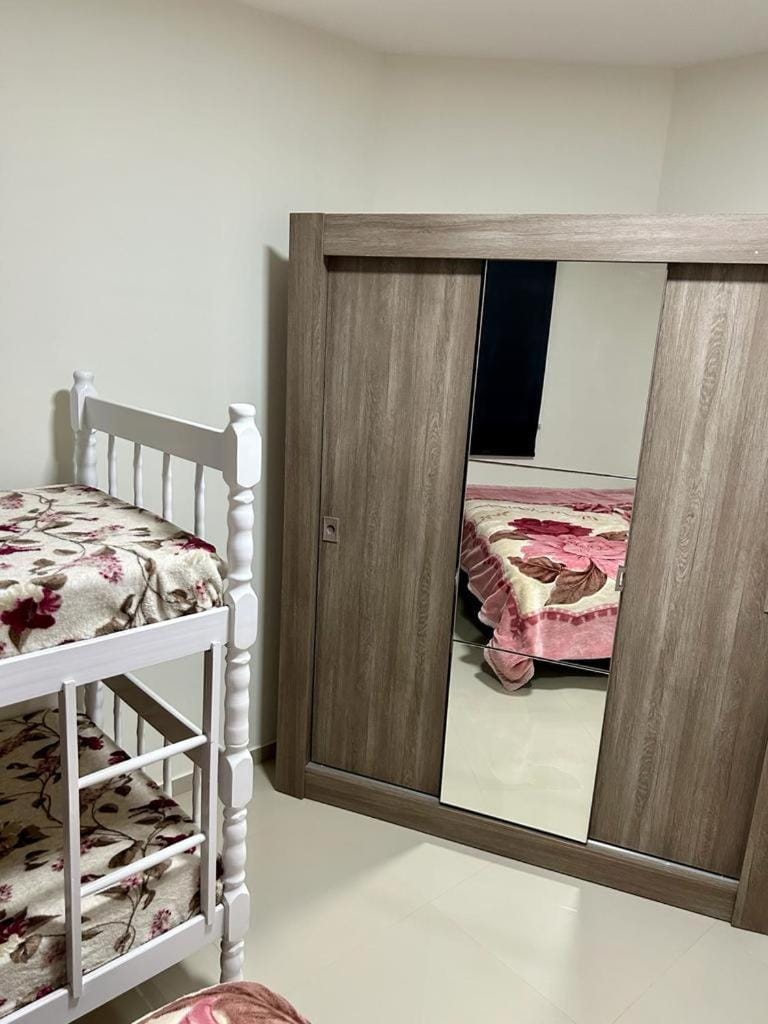 Apartamento completo na praia de Bombas Apartment in Porto Belo