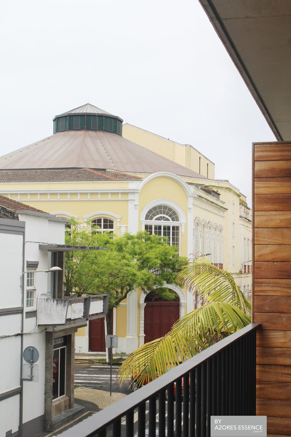 Property building, View (from property/room), Balcony/Terrace