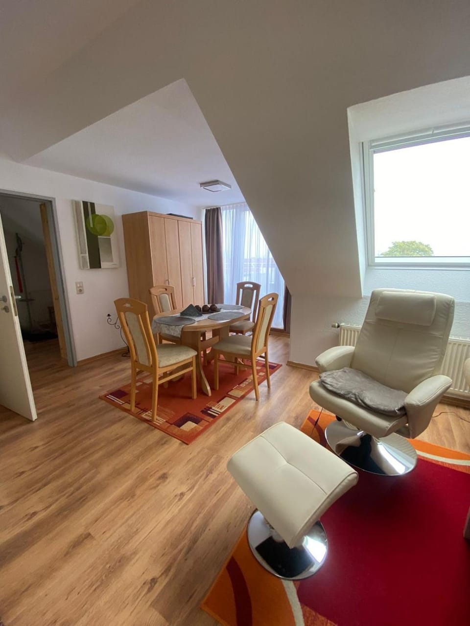 Dachgeschoss Apartment mit Ausblick Apartment in Halle Saale
