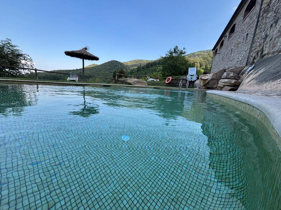 Mas Vilar, relax, nature and slow Exclusive Only 6 rooms Country House in Selva