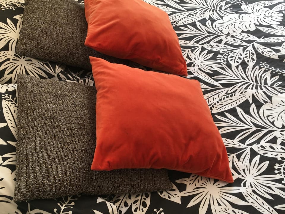 BY Cassis chambre privée dans maison familiale Vacation rental in Cassis