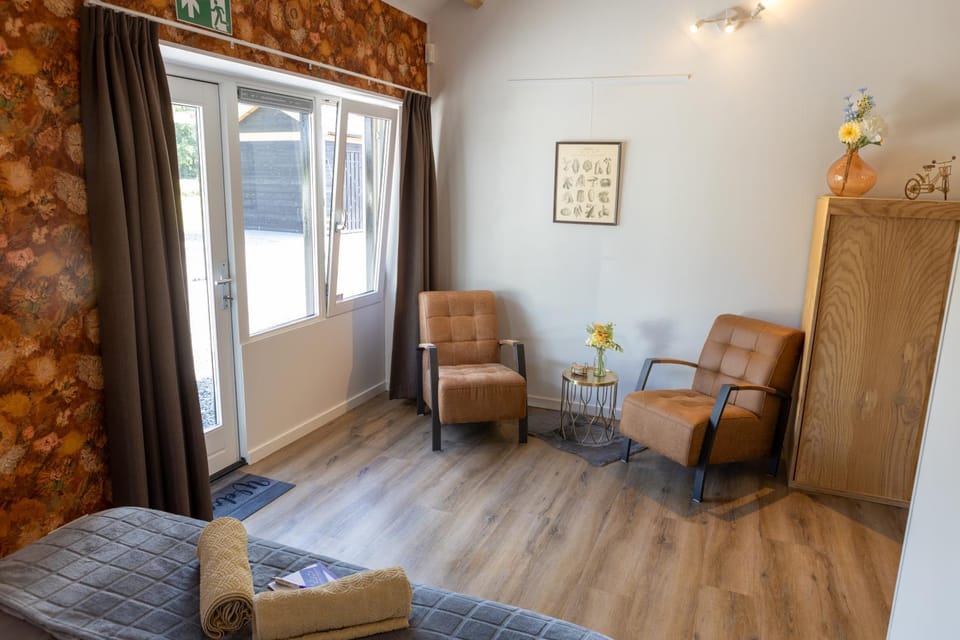 Living room, Seating area, Bedroom, furniture