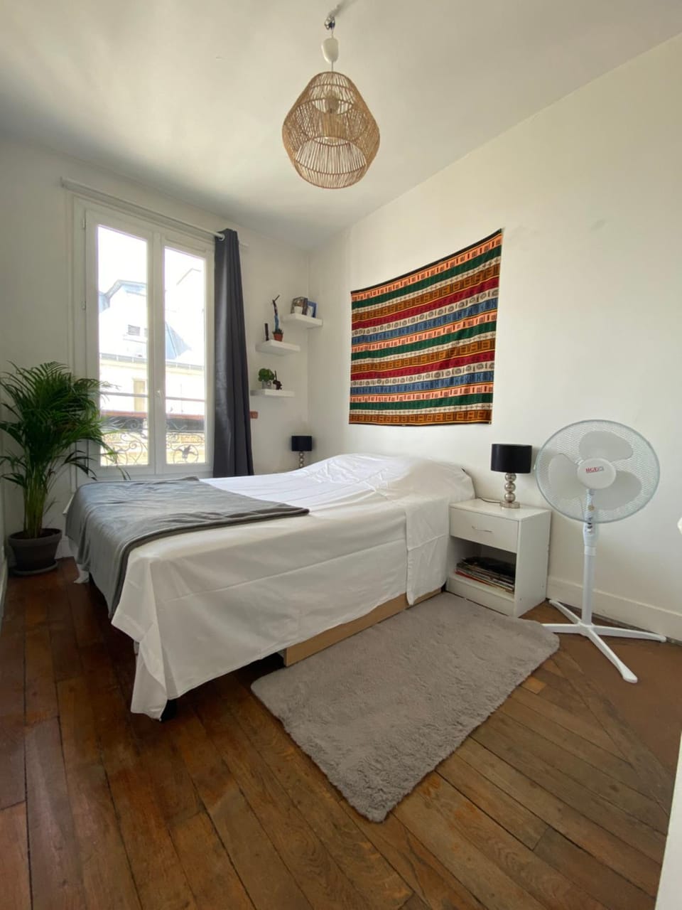SUPER APPARTEMENT AU COEUR DE MONTMARTRE Apartment in Paris