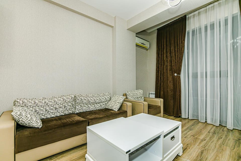 Seating area, air conditioner