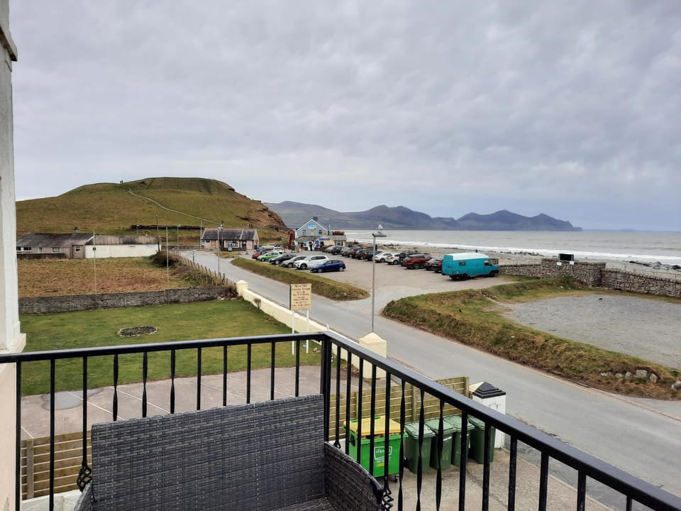 Nearby landmark, Natural landscape, Beach, Mountain view, Sea view