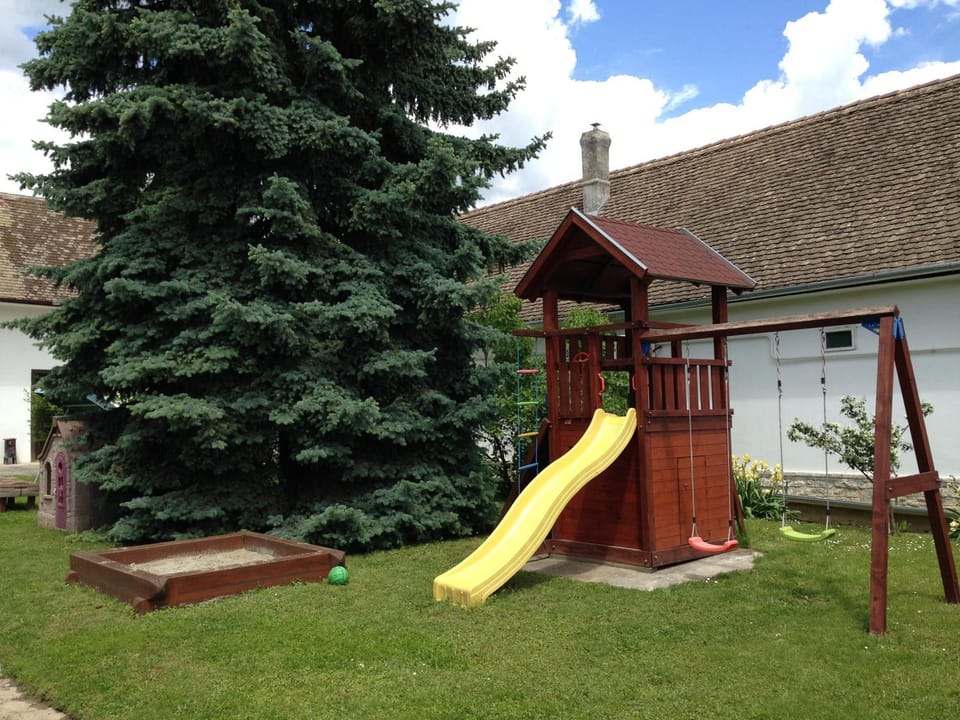 Inner courtyard view