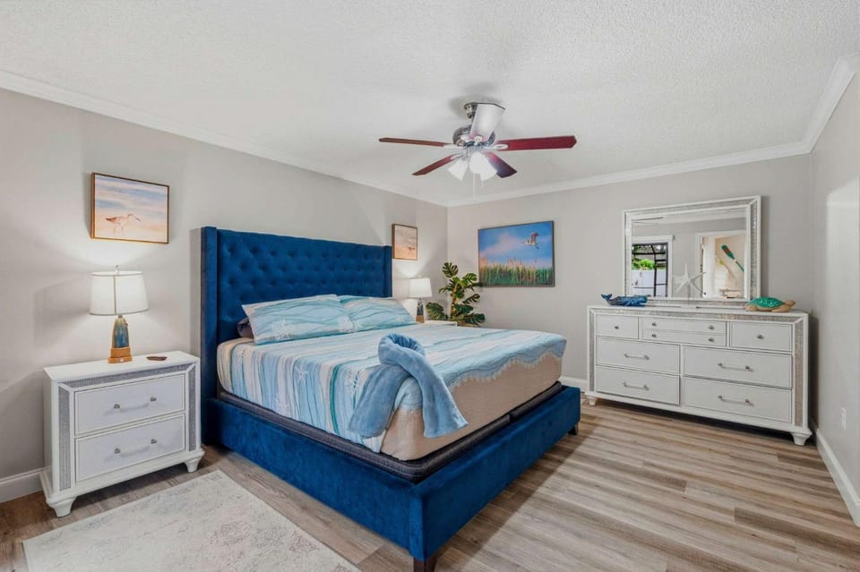 PetFriendlySpaciousHomeByCrystalBeachGameRoomPOOL House in Crystal Beach