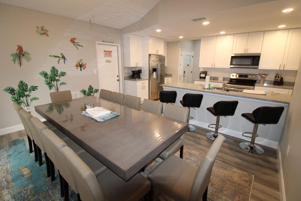 PetFriendlySpaciousHomeByCrystalBeachGameRoomPOOL House in Crystal Beach