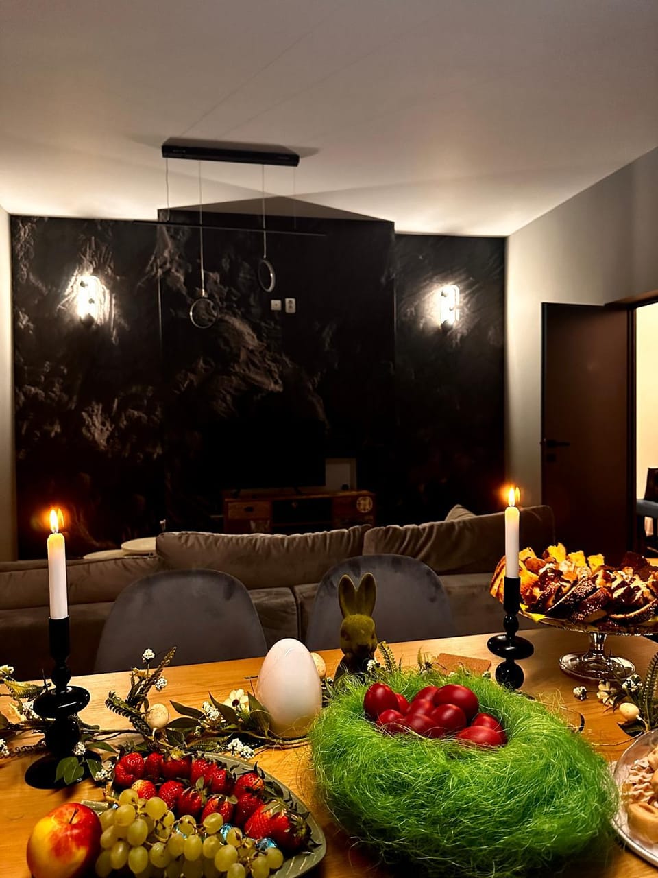 LV Luxury Apart - One minute away from train station Apartment in Prahova, Romania